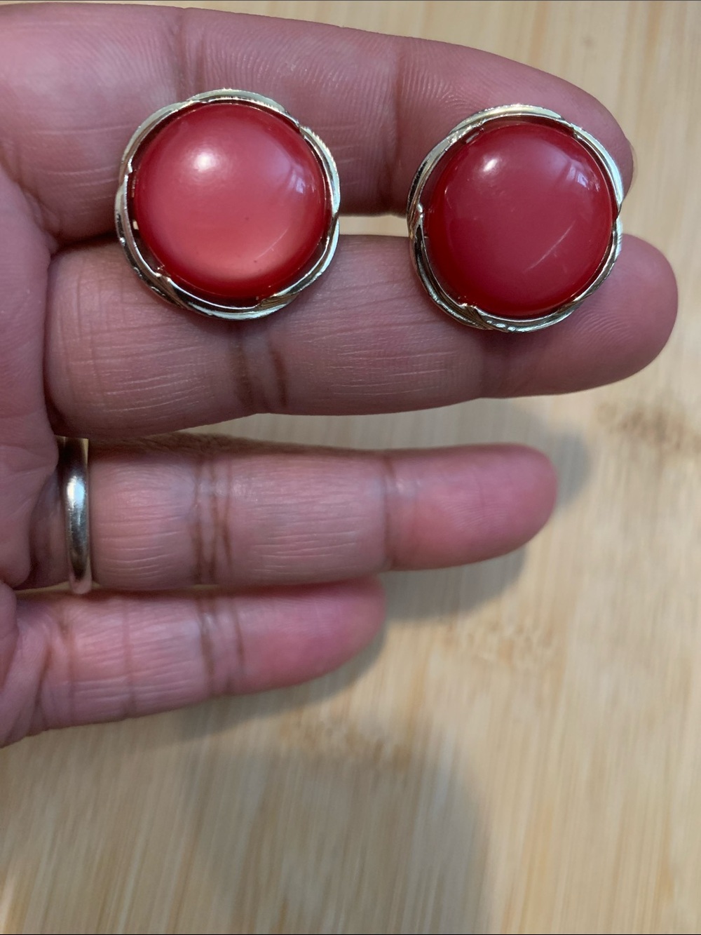 Vintage Lisner Screw Back Earrings Red Lucite